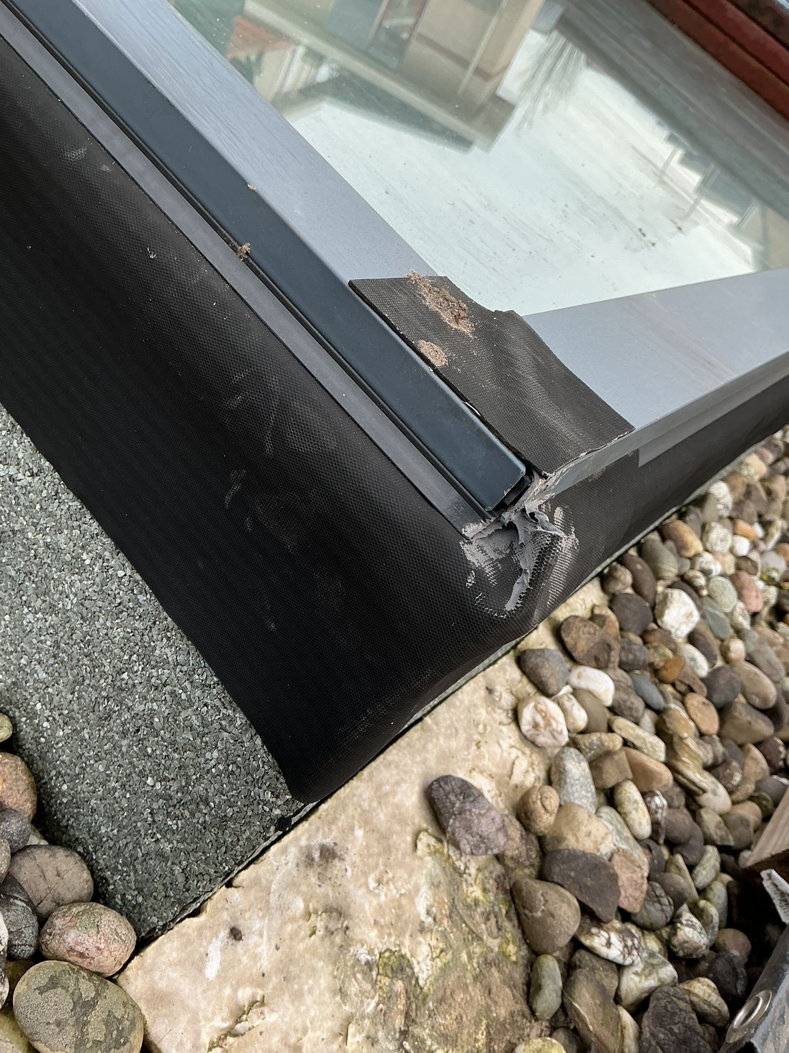 Vochtmeting tussen verdiepingen Rotterdam – daklekkage doorslag